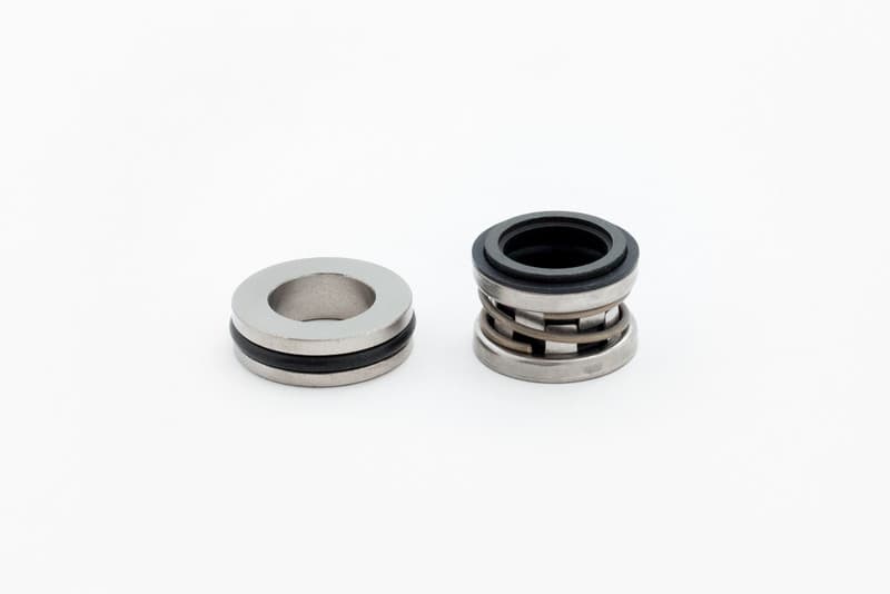 0.625X1.25X40W.718CS2V-TYG