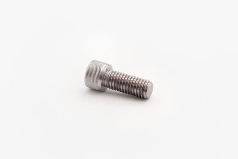 1/2-13X1-1/4 SOCKET CAPSCRW